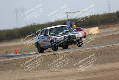 media/Oct-01-2022-24 Hours of Lemons (Sat) [[0fb1f7cfb1]]/1pm (Bus Stop)/